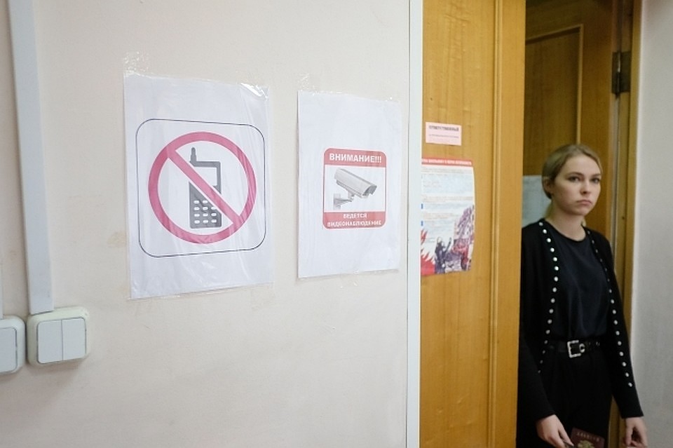 Экзамены продолжаются