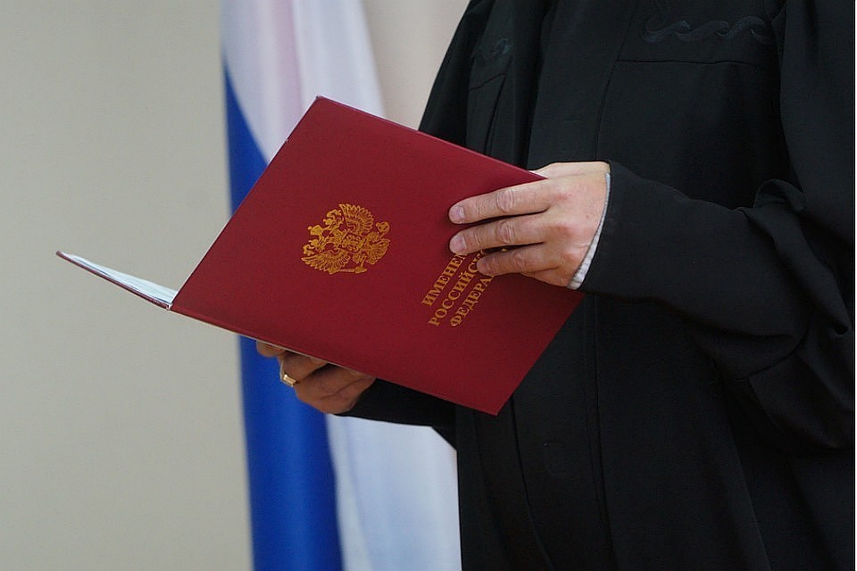 Экс-чиновника могут отправить на семь лет в колонию