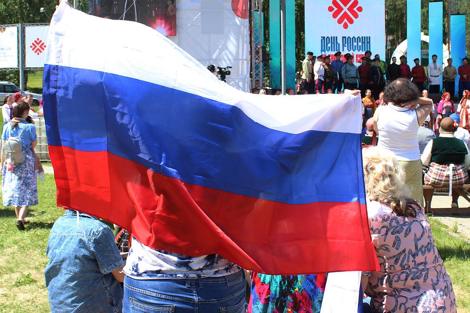 День России прошел на «Бирюзовой Катуни». Фото: ОЛЕКСЮК Иван