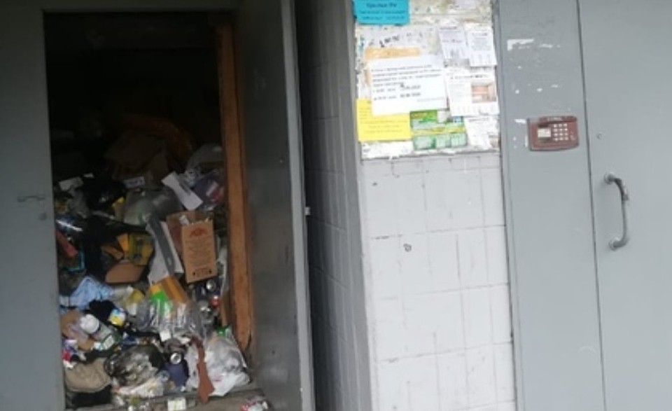 Регоператор винит в коллапсе управляющие компании Миасса. Фото: группа "Гражданский патруль - Миасс" vk.com