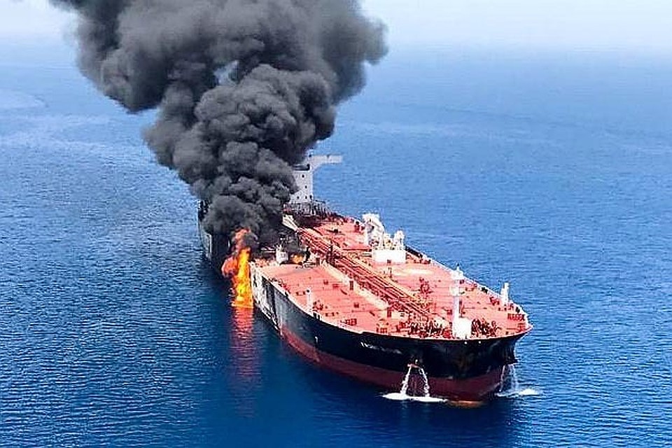 Моряки с атакованных танкеров в Оманском заливе скоро вернутся домой