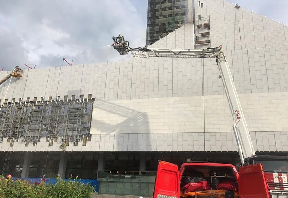 В центре города горело знакомое каждому ростовчанину здание.