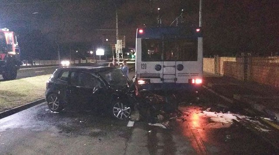 Ночное ДТП в Бресте. Фото: УВД Брестского облисполкома