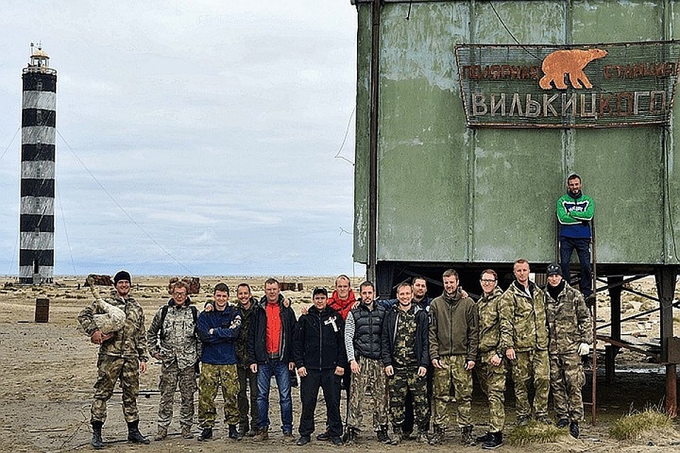 Наши ребята проведут в Арктике месяц (Фото: правительство ЯНАО).