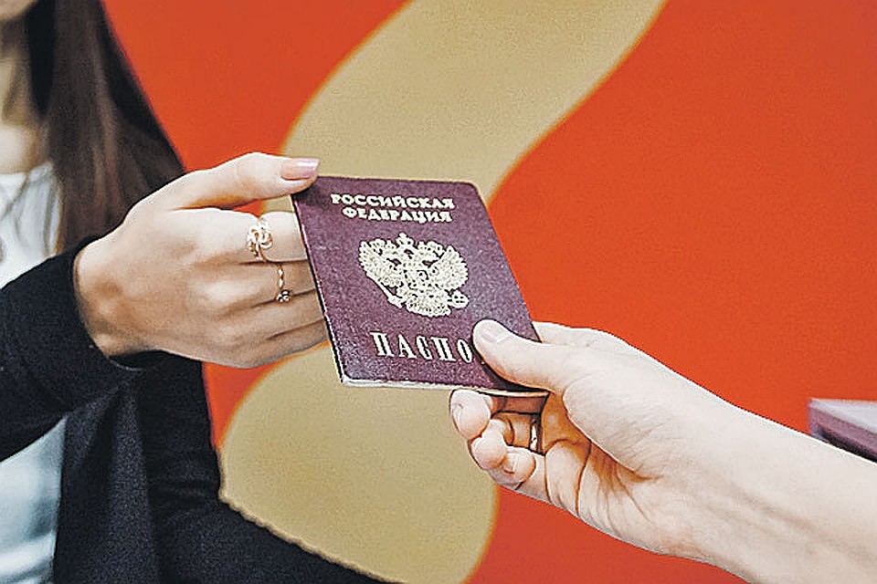 Могильщик из Санкт-Петербурга получил наследство в Нижнем по поддельным документам.