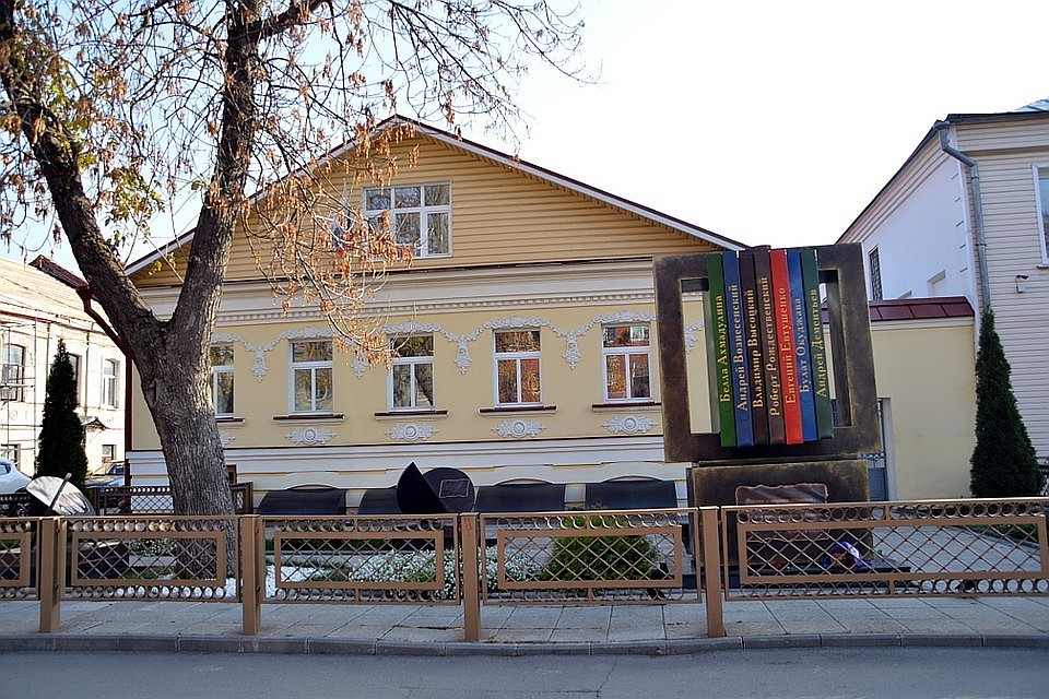 Основные торжества пройдут в Доме поэзии.