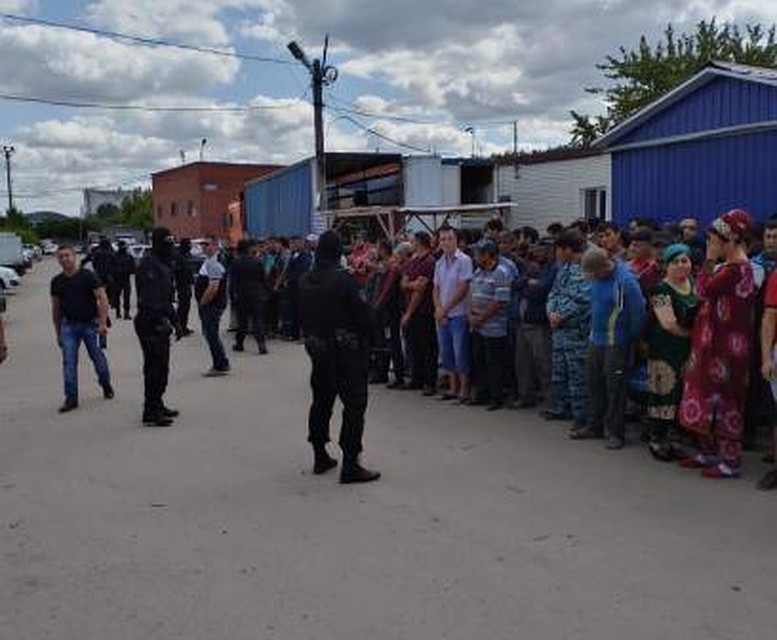 В полиции отметили, что такие рейды проводят в регионе систематически.