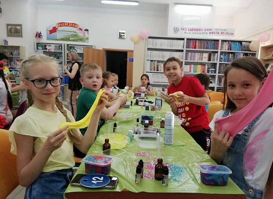 Дети к слаймолепке готовы - Эксперементариум