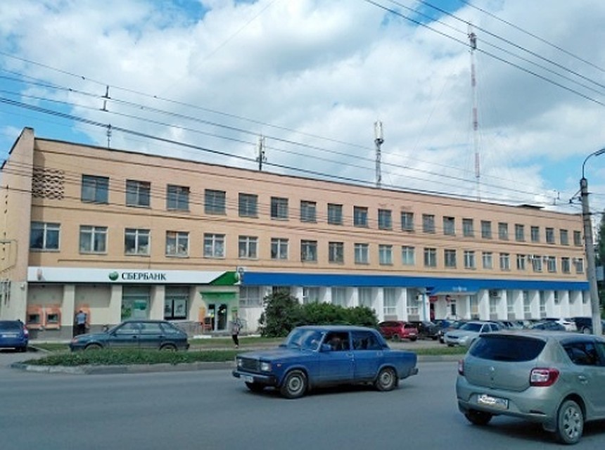 В этом здании на улице Крупской работает пункт приема платежей ЖКХ. Фото: МП «КВЦ»
