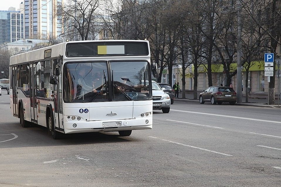 Вполне возможно, автобусы с "длинными" маршрутами сократят число остановок.