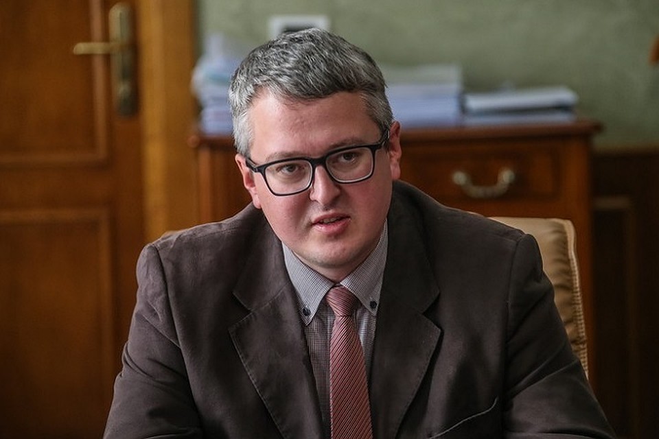 Подобные онлайн-встречи с якутянами председатель правительства республики пообещал сделать регулярными.