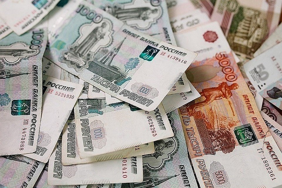 В Магнитогорске похитили 225 тысяч рублей.