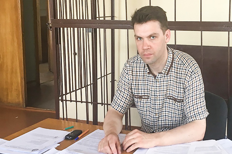 Веслав Соколовский намерен доказать, что деньги с него взыскивают несправедливо. Фото: Екатерина БУБЕН, intex-press.by