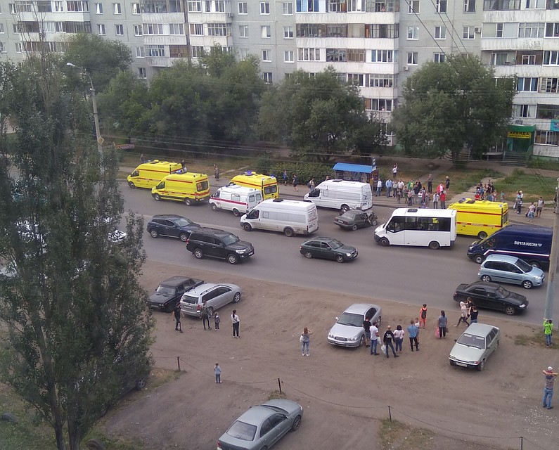 На место аварии выезжали 5 машин скорой.