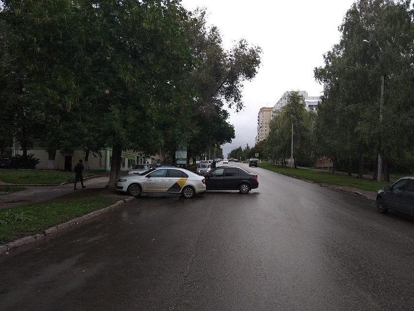 В результате аварии пострадал один человек