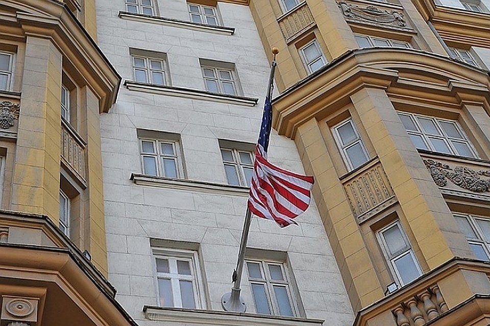 Биржи США просели на три процента из-за опасений о рецессии