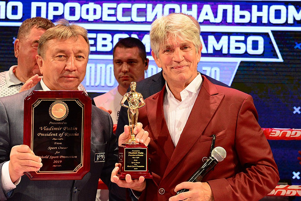 Почётным гостем и главной звездой вечера стал известный голливудский актёр Эрик Робертс. Фото Иван ПИСАРЕНКО