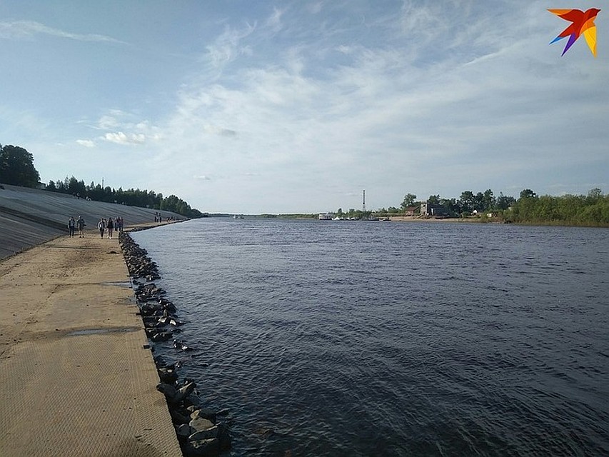 Ко всему прочему, на набережной высадят деревья