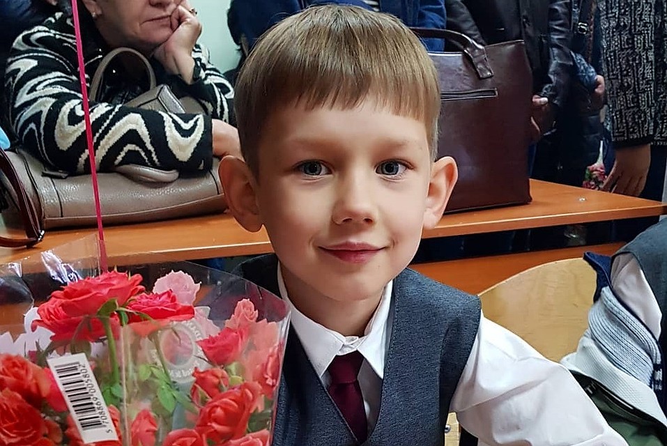 Мальчик в этом году должен пойти во второй класс. Фото: соцсети Алены Мешковой.