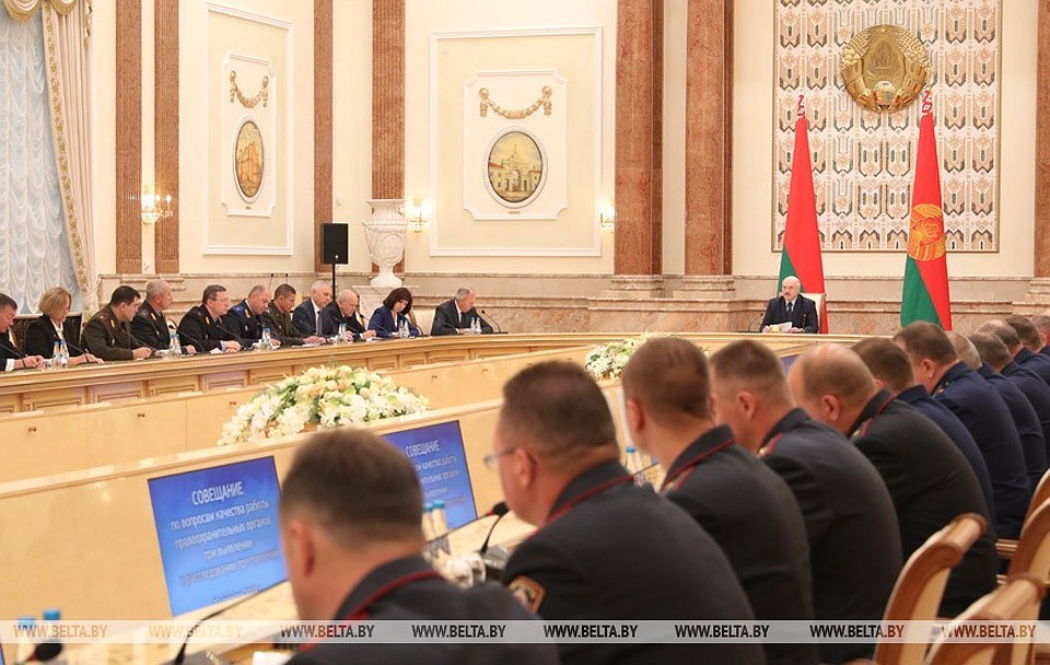 Президент проводит совещание с правоохранительными органами. Фото: belta.by