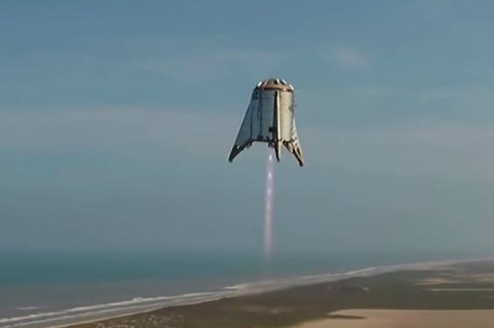 Илон Макс сообщил об успешном испытании аппарата Starhopper