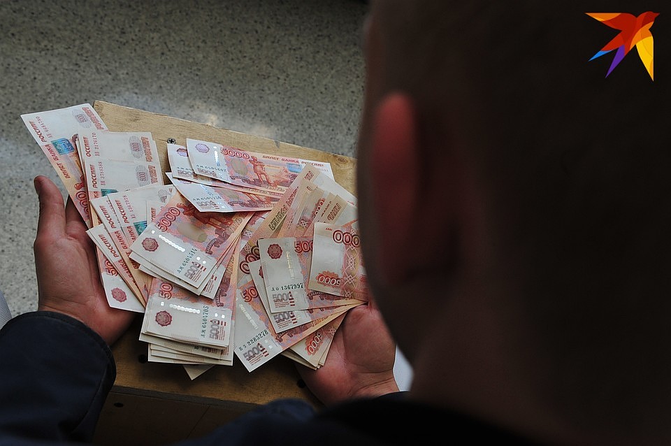 Долг по алиментам мужчина копил с 2016 года.