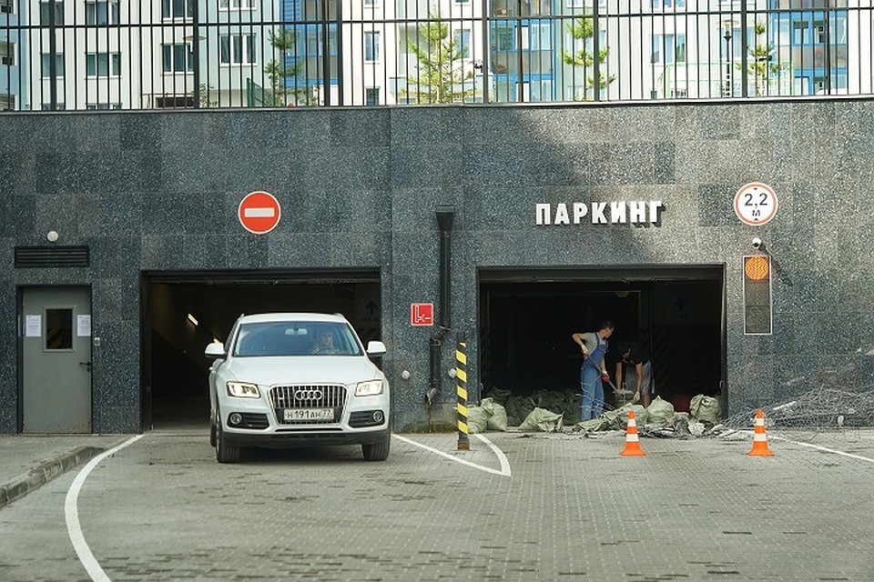 С осени на 10% поднялась цена на парковки и гаражи в Екатеринбурге