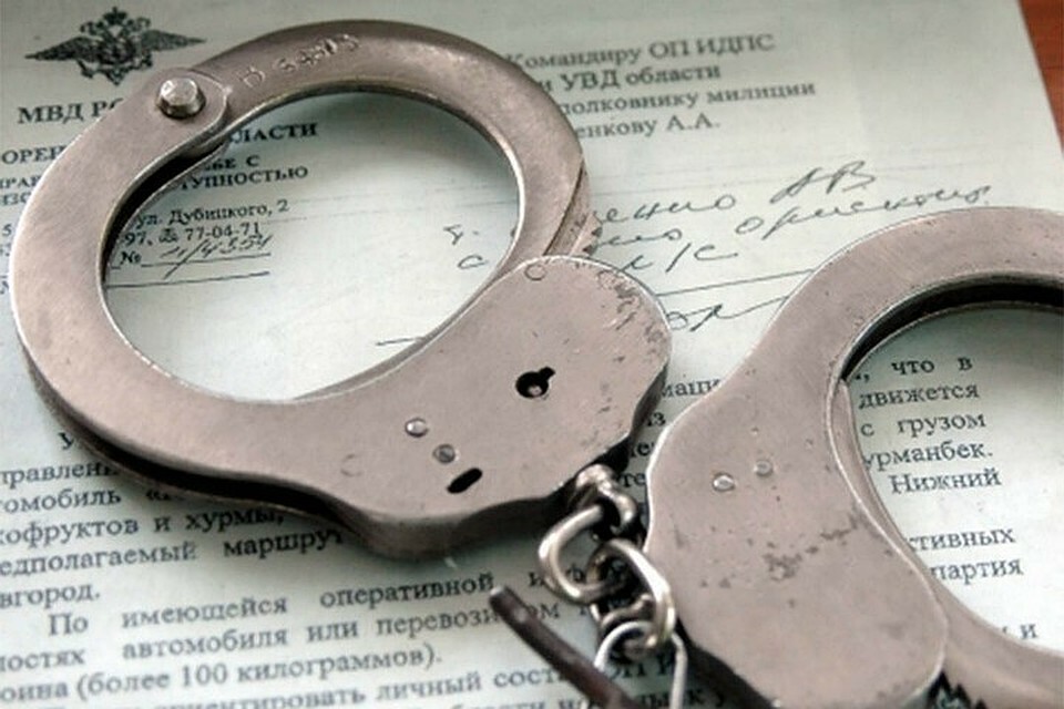 В Каневском районе местные жители задержаны за кражу ограды с могилы