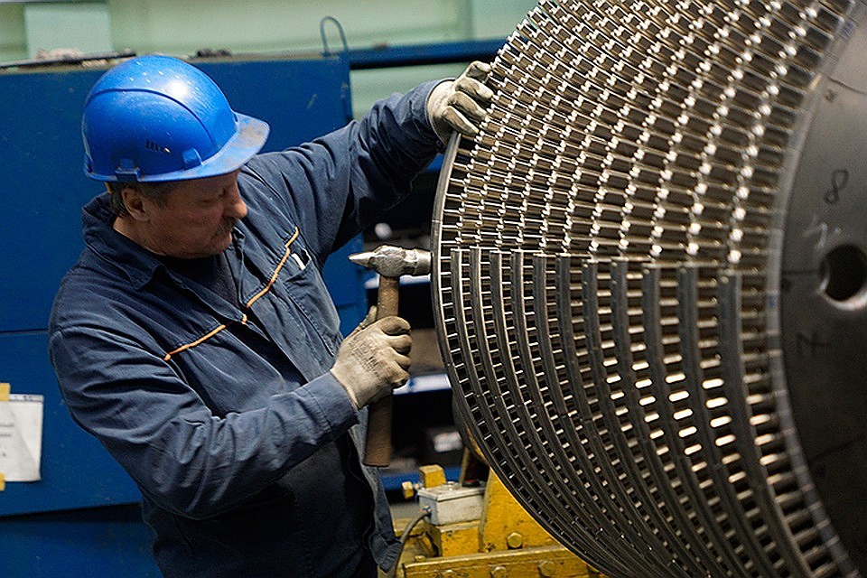 Россияне начнут следить за своим трудовым стажем с 45 лет