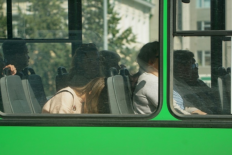 В Сухом Логу ИП заставили установить в маршрутках таблички со шрифтом Брайля