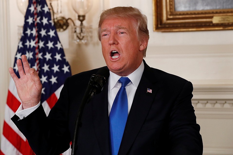 Трамп продлил эмбарго в отношении Кубы на год