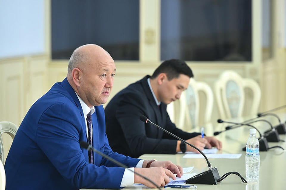 Разаков поручил проработать вопрос создания специализированного модуля ЕРПП, который позволит предоставлять ГСФР необходимые сведения.