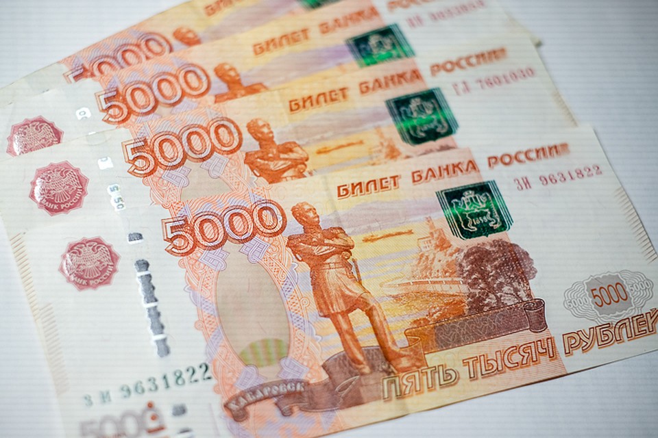 Соцработницу в Карелии обвинили в убийстве двух инвалидов ради денег