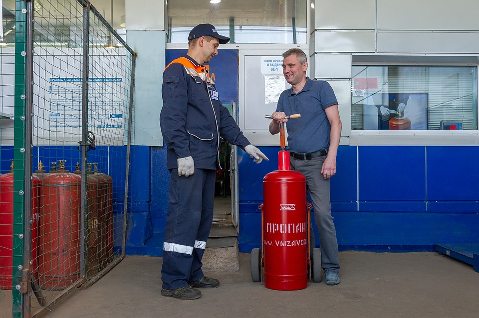 Где заправить газовые баллоны в Петербурге: адреса, телефоны, правила