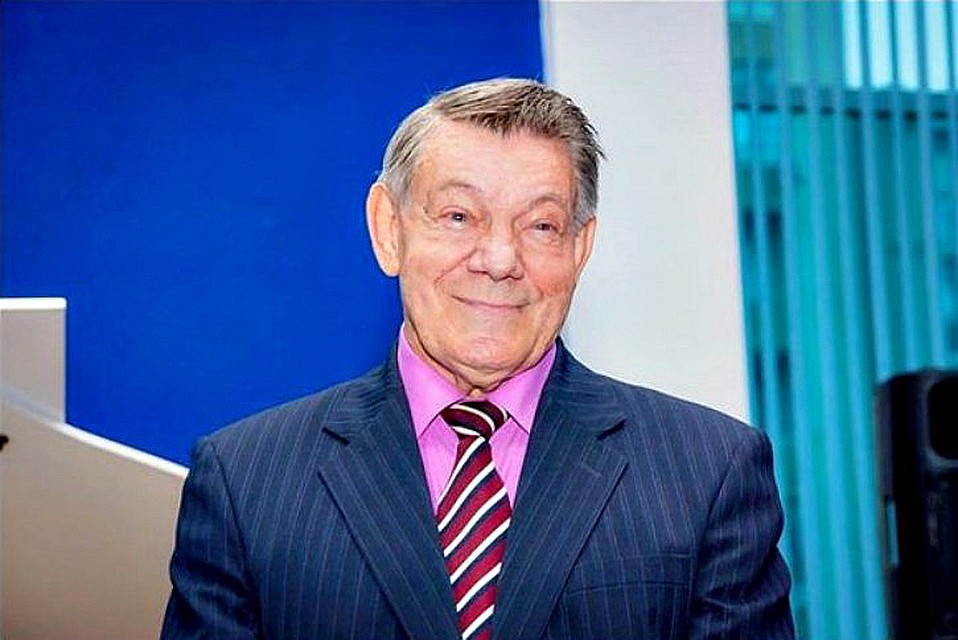 Анатолий Бородин.