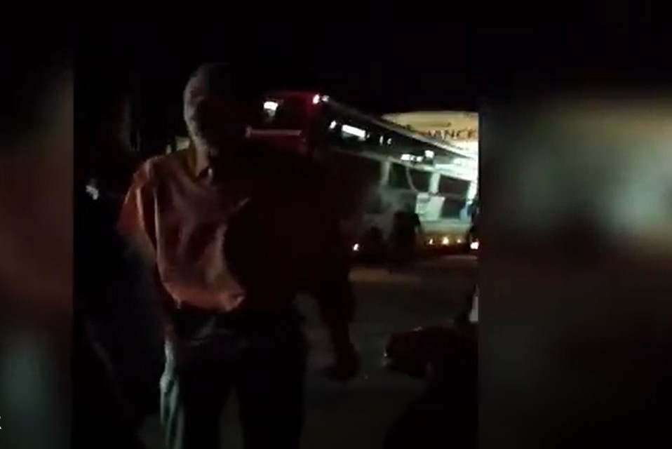 Пассажира ехали с отдыха и боялись за свою жизнь.