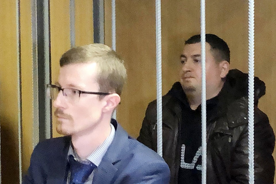 18 сентября старший прапорщик Смирнов начал стрельбу по своим коллегам