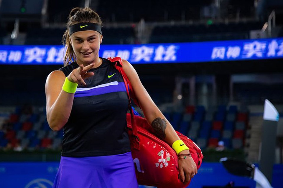 Арина Соболенко на турнире WTA Premier 5 в Ухане два года подряд играет в финале. Фото: twitter.com/WTA