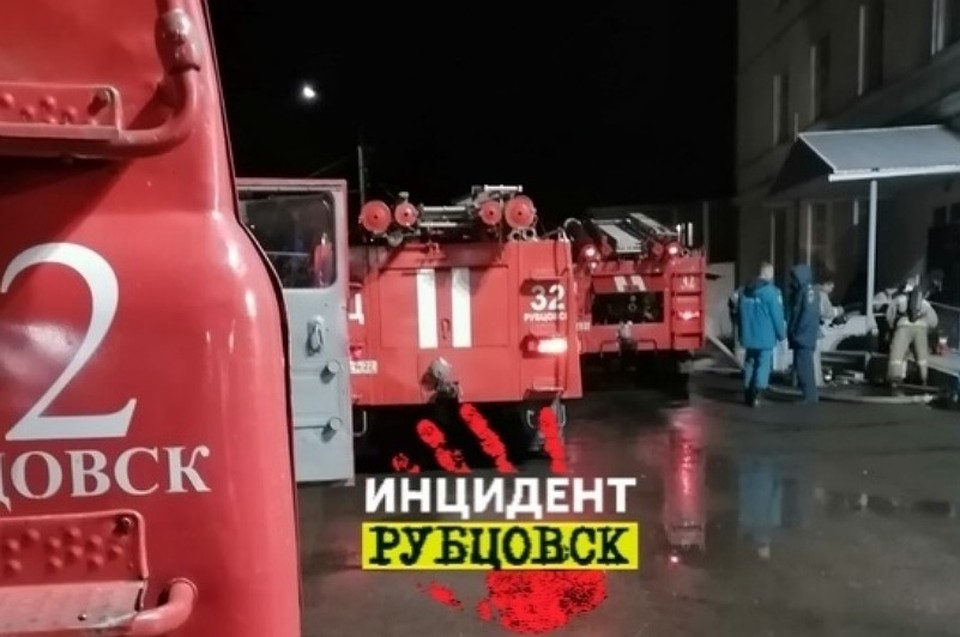 Фото: очевидцы в паблике "Инцидент Рубцовск"