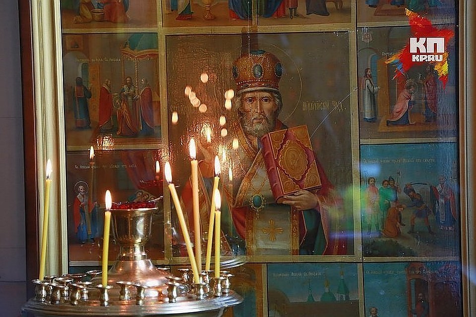 Первая лекция будет называться "Древнерусский распев и богослужебный устав"