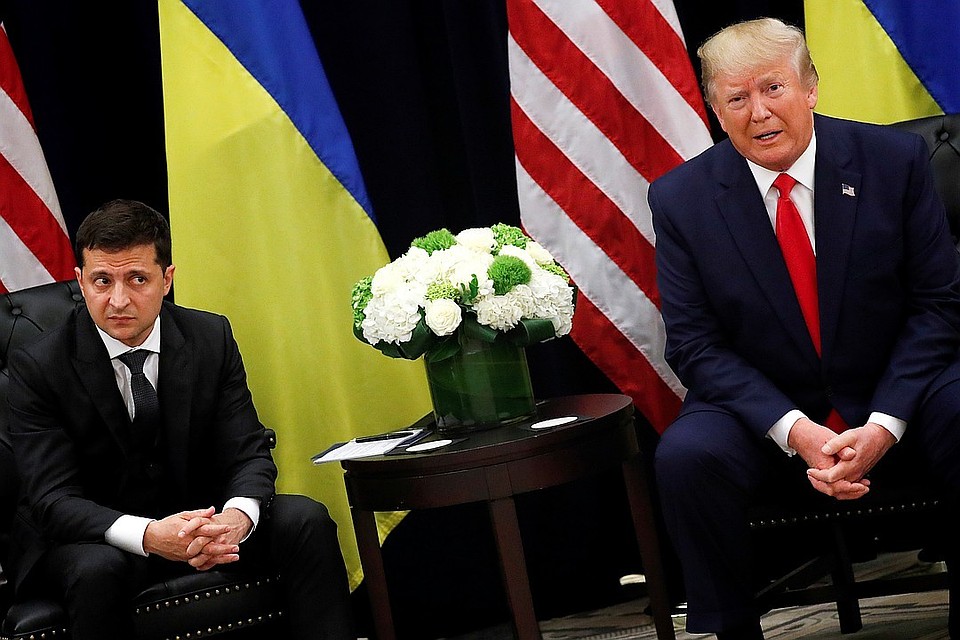 Владимир Зеленский и Дональд Трамп (слева направо)
