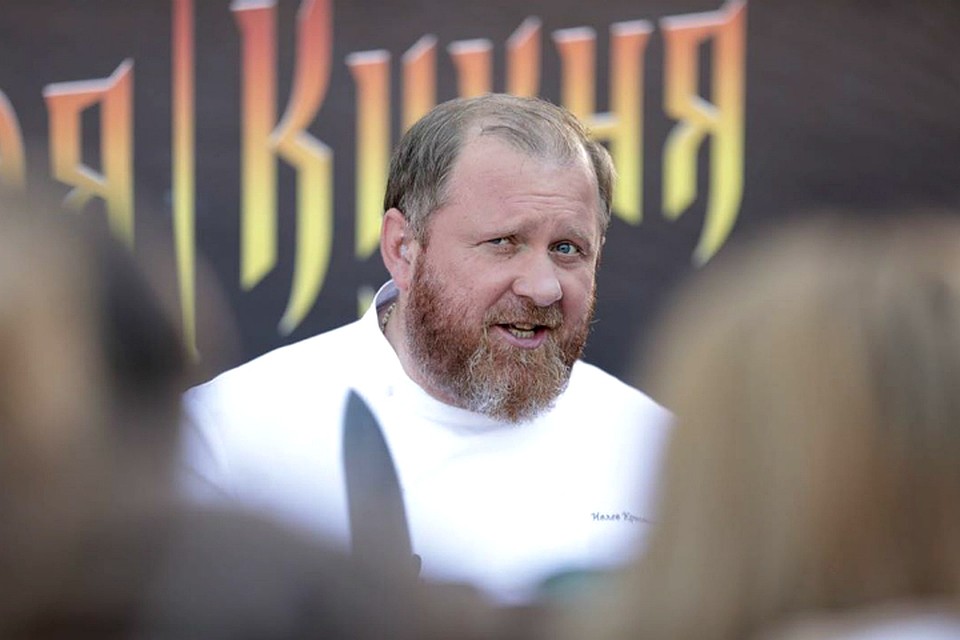 Подписчики пытались узнать, не собирается ли Ивлев провести мастер-класс в каком-нибудь из ресторанов Ростова-на-Дону, но ответ не прозвучал. Фото: Instagram/Константин Ивлев