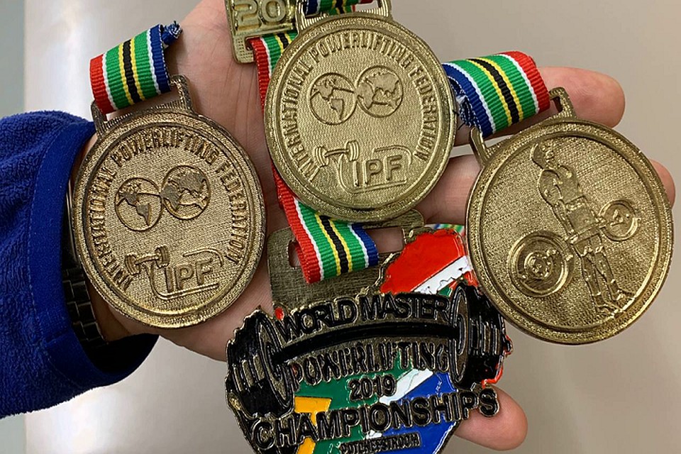 Ямальцы завоевали «золото» и «серебро» чемпионата мира среди ветеранов по пауэрлифтингу Фото: yanao.ru