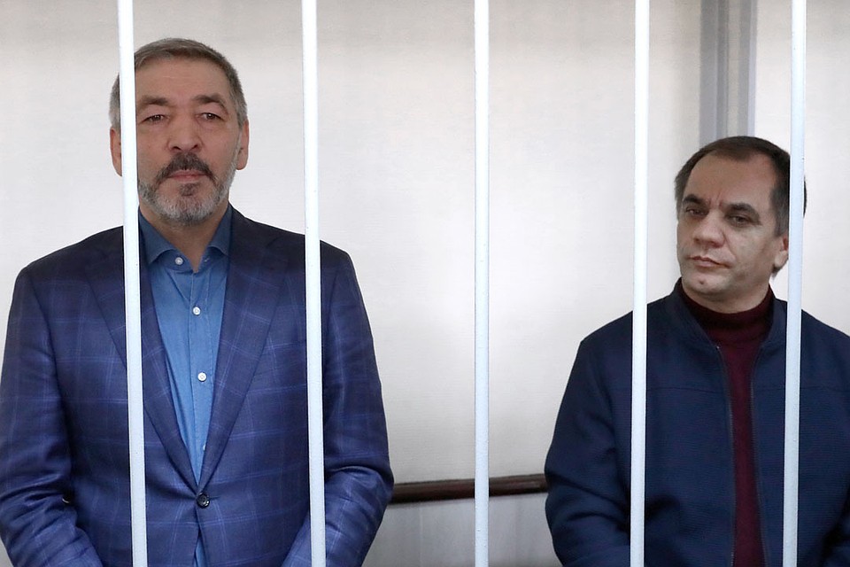 Суд вынес приговор бывшему врио председателя правительства Республики Дагестан Абдусамаду Гамидову и его заместителю Раюдину Юсуфову. Фото: Станислав Красильников/ТАСС