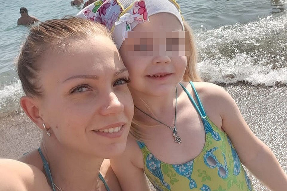 За молодой петербурженкой в Турцию вылетел самолет санавиации. Фото: vk.com/pomogite_spasti_kiru