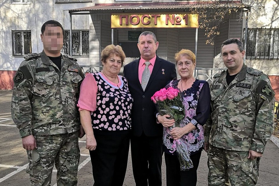 Силовики не забывают о родных погибших офицеров