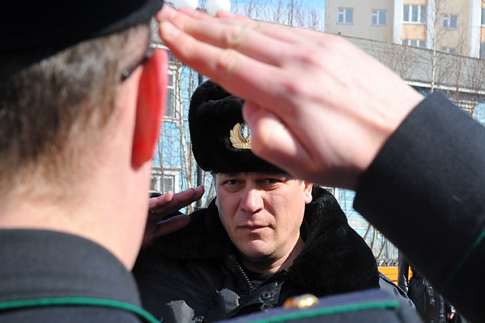 Глава Ямала поздравил судебных приставов с профессиональным праздником Фото: yanao.ru