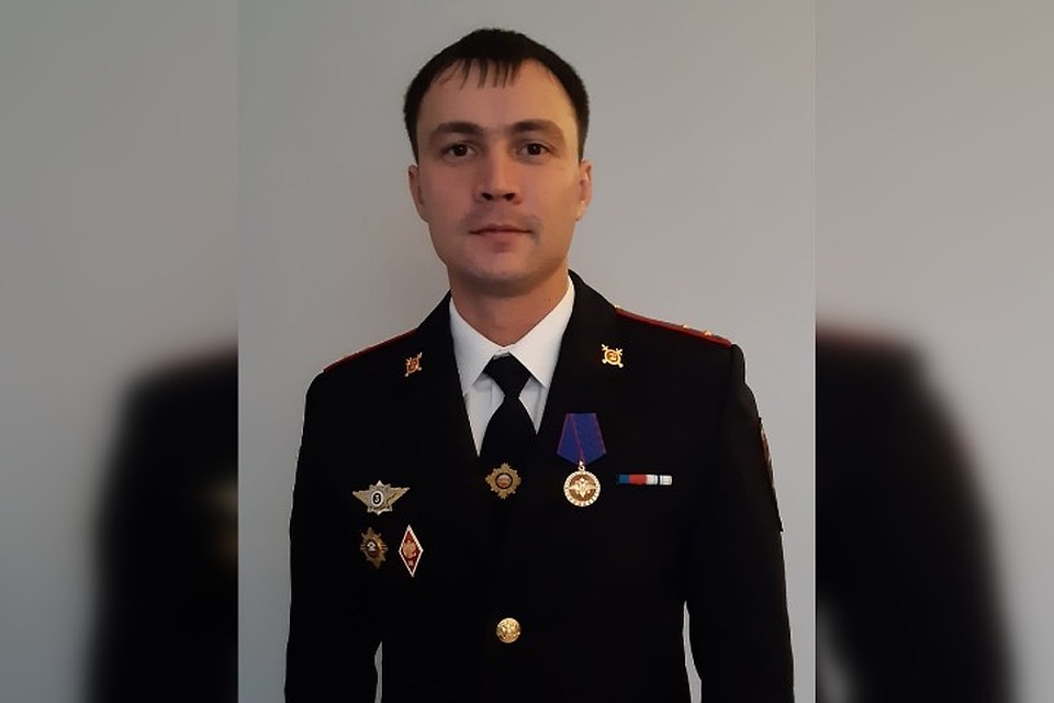 Кузбасский полицейский получил ведомственную награду.ФОТО: ГУ МВД по Кемеровской области