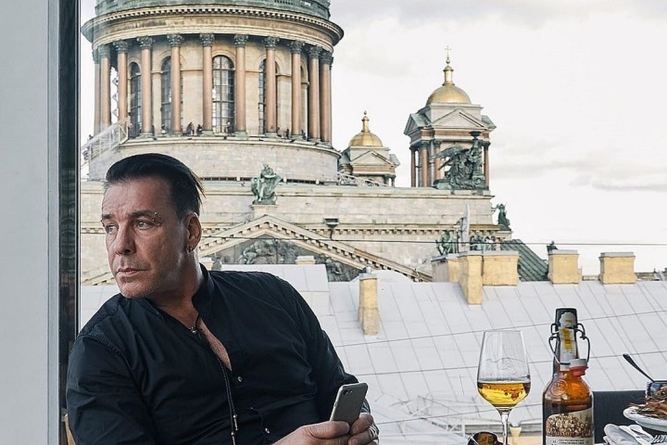 Напомним, Линдеманн часто гостил в Петербурге в октябре. Фото: instagram.com/till_lindemann_official