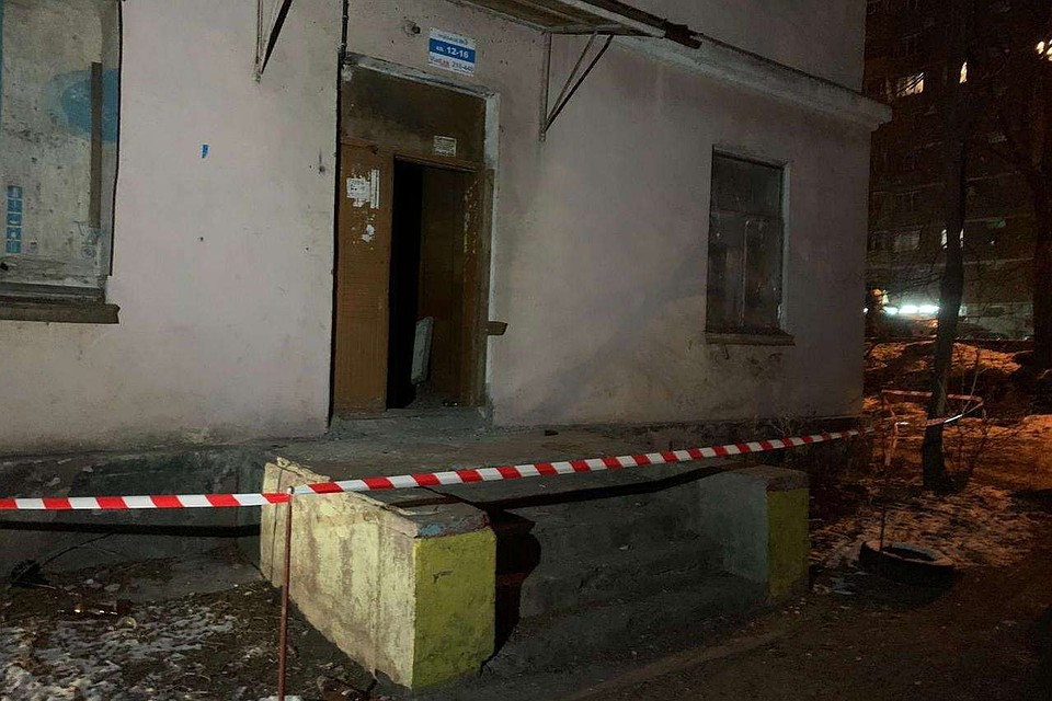 Дом на улице Пушкина, в котором рухнула стена, оцепили. Фото: администрация Уссурийского ГО